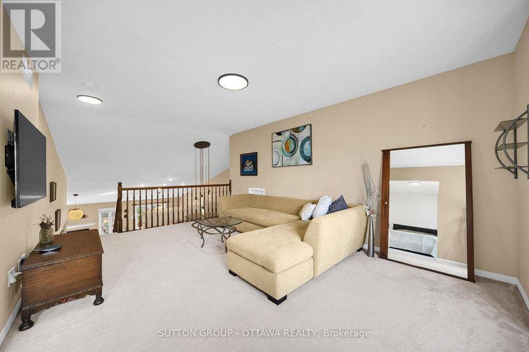 28892463/128-annapolis-circle/hunt-club/ottawa/ontario/K1V1Z3_31