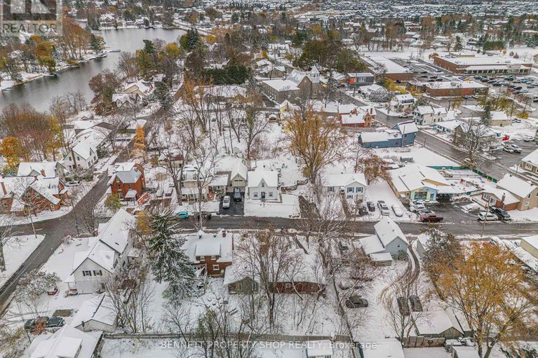 29099078/1134-ogrady-street/manotick-village-manotick-estates/ottawa/ontario/K4M1J3_25