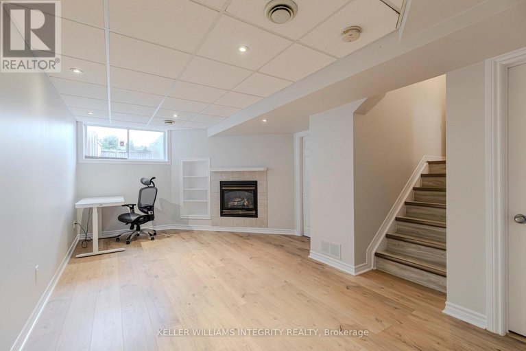 28355214/35-bellrock-drive/beaverbrook/ottawa/ontario/K2K3J4_31