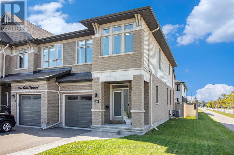 28862057/754-cairn-crescent/mer-bleuebradley-estatesanderson-park/ottawa/ontario/K1W0P4_8