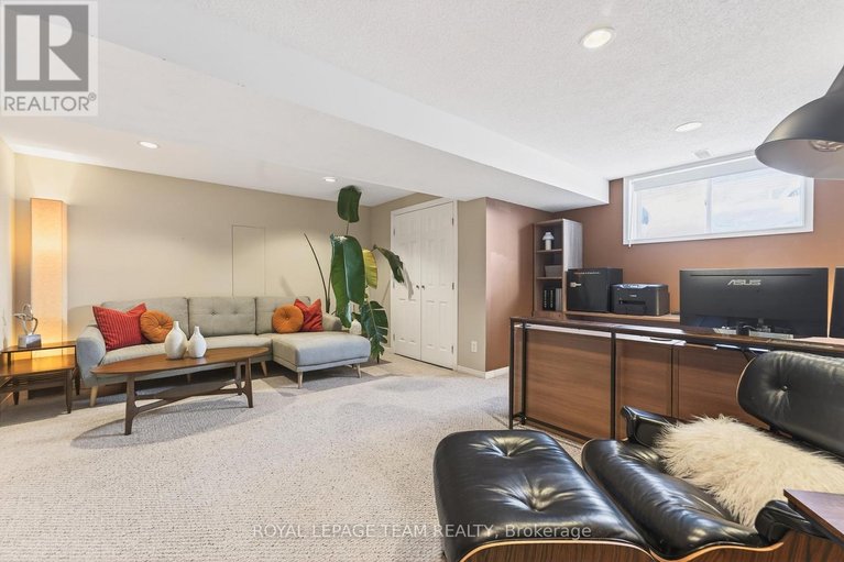 29446610/242-opus-street/emerald-meadowstrailwest/ottawa/ontario/K2S0J1_81