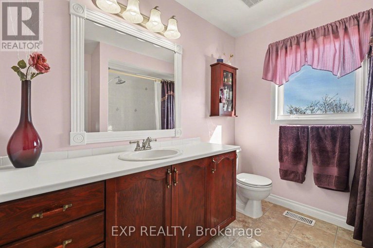 29405878/176-windhurst-drive/barrhaven-east/ottawa/ontario/K2G6J4_22