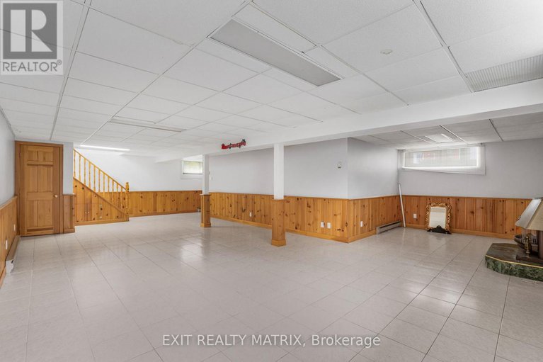 28923797/323-longueuil-street/lorignal/champlain/ontario/K0B1K0_20