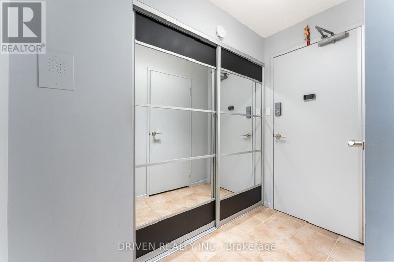 28880152/158-a-mcarthur-avenue/vanier/ottawa/ontario/K1L7E7_5