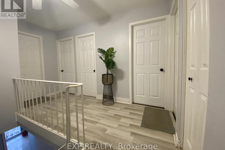 29135222/415-kintyre-private/carleton-square/ottawa/ontario/K2C3M9_35