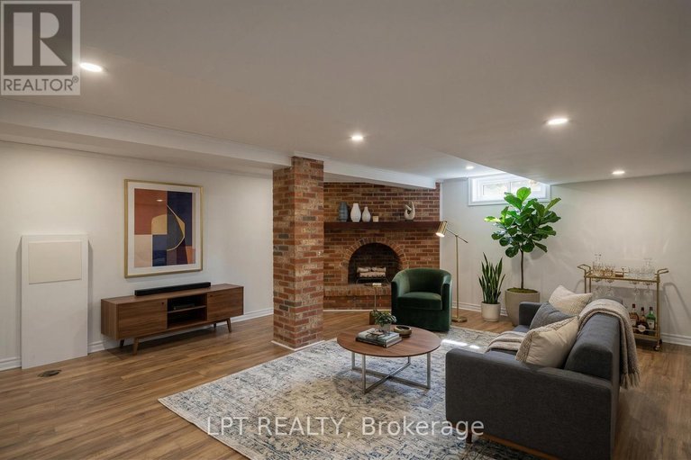 29606503/2317-elmira-drive/parkway-park/ottawa/ontario/K2C1H3_33