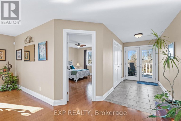 28552096/5940-brophy-drive/south-of-fallowfield-road/ottawa/ontario/K0A2Z0_35