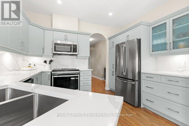 29633265/35-wilderness-way/stittsville-north/ottawa/ontario/K2S2E2_8