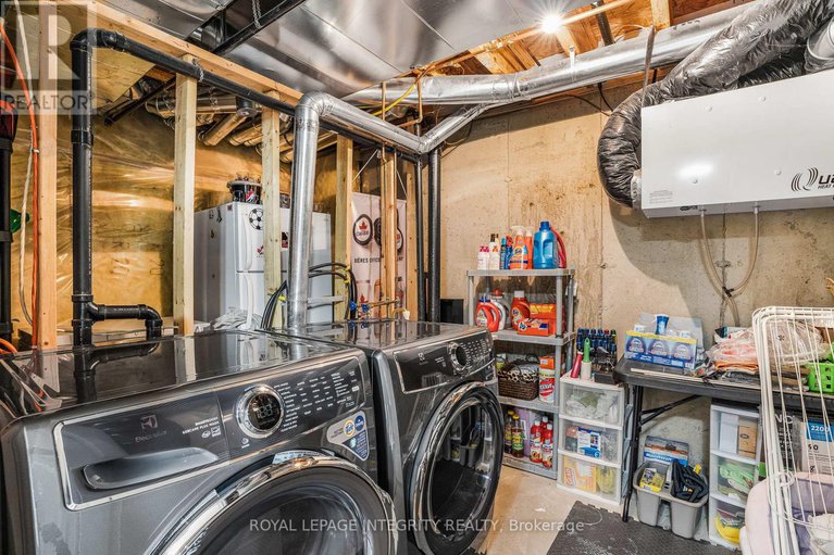 28632311/527-salzburg-drive/notting-hillsummerside/ottawa/ontario/K4A0C6_23