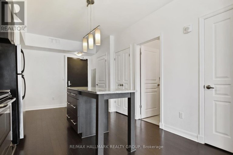 29513773/814-238-besserer-street/sandy-hill/ottawa/ontario/K1N6B1_6