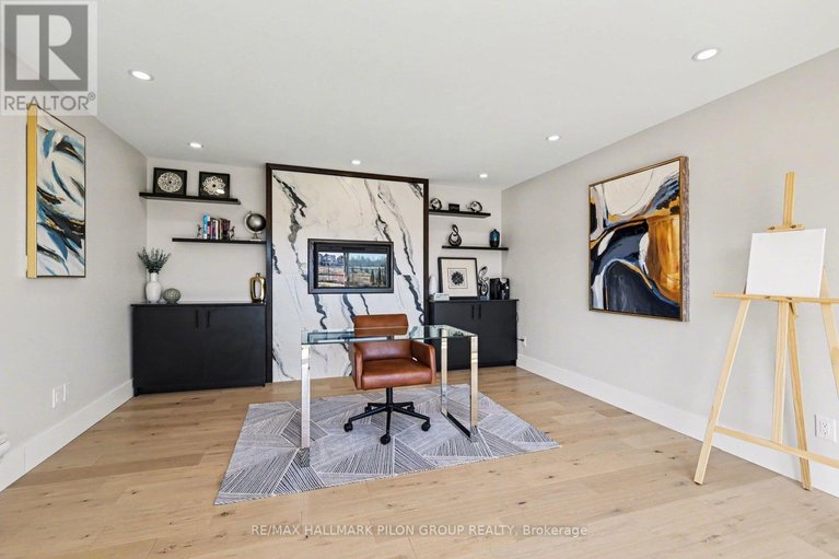 29594611/236-esturgeon-street/avalon-west/ottawa/ontario/K4A1G5_26