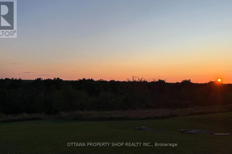 28840952/3057-3059-greenland-road/dunrobin-shores/ottawa/ontario/K0A1T0_33