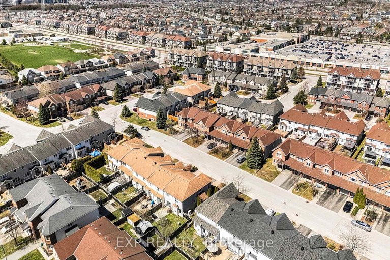 29675451/281-sorento-street/strandherd/ottawa/ontario/K2J0B4_32