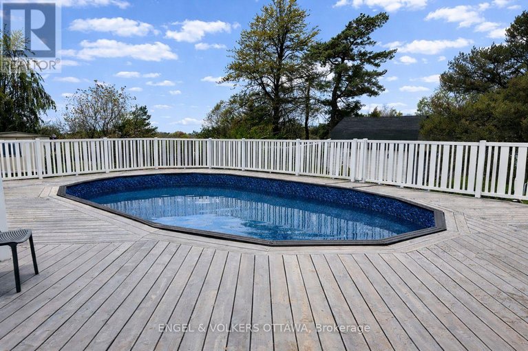 29577442/4624-albion-road/riverside-south/ottawa/ontario/K1X1A5_43