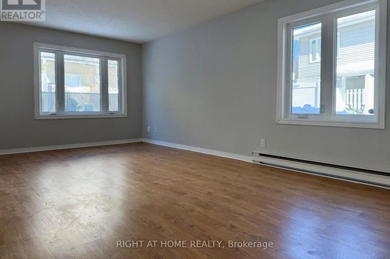 29573892/e-1033-cummings-avenue/cyrville/ottawa/ontario/K1J9K6_6