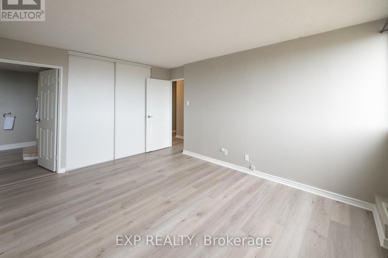 28516157/808-1285-cahill-drive-e/south-keys/ottawa/ontario/K1V9A7_38