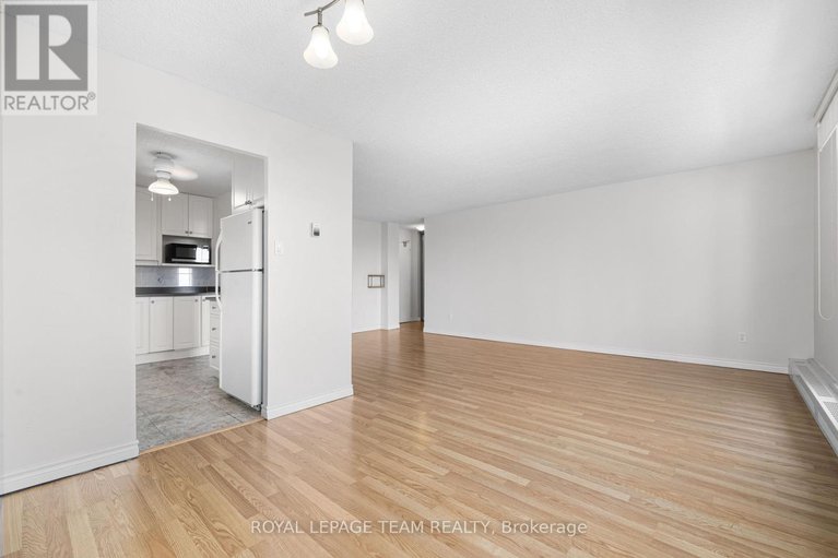 28865550/603-665-bathgate-drive/carson-meadows/ottawa/ontario/K1K3Y4_12