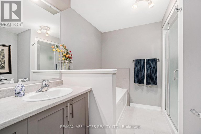 28639537/401-99-st-moritz-trail/embrun/russell/ontario/K0A1W0_15