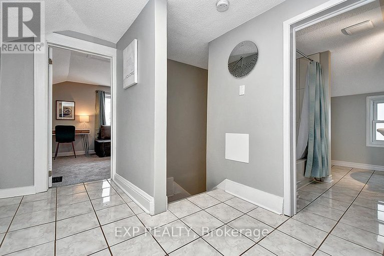 28899221/566-kirkwood-avenue/westborohampton-park/ottawa/ontario/K1Z5X4_11