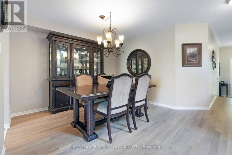 28420949/196-trail-side-circle/springridgeeast-village/ottawa/ontario/K4A5B4_9