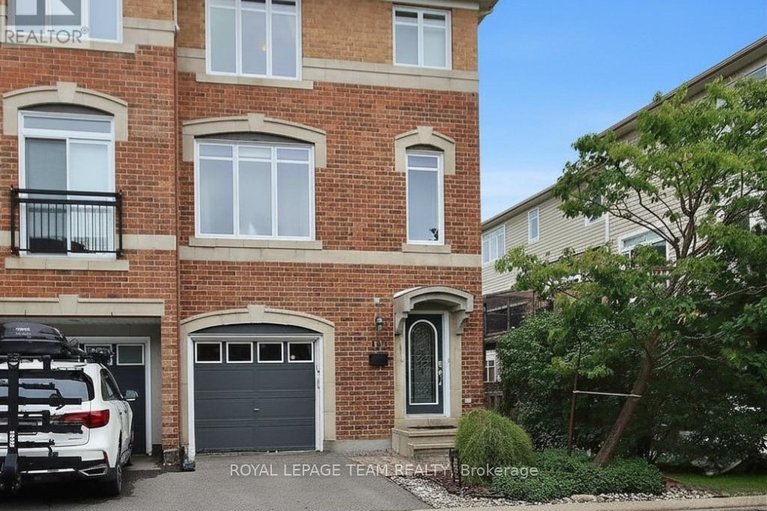 29627469/173-west-village-private/westboro-south/ottawa/ontario/K1Z1E1_1