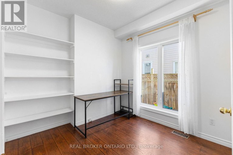 29376196/2014-jasper-avenue/ellwood/ottawa/ontario/K1V1Z5_14