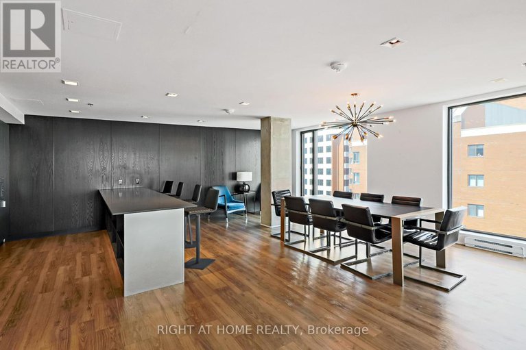 28693588/2102-20-daly-avenue/sandy-hill/ottawa/ontario/K1N0C6_22