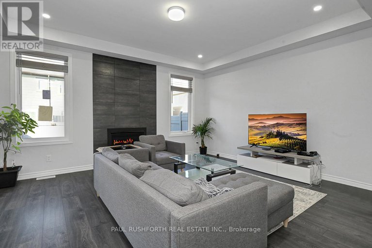 29013156/45-mudminnow-crescent/avalon-west/ottawa/ontario/K4A5H9_4