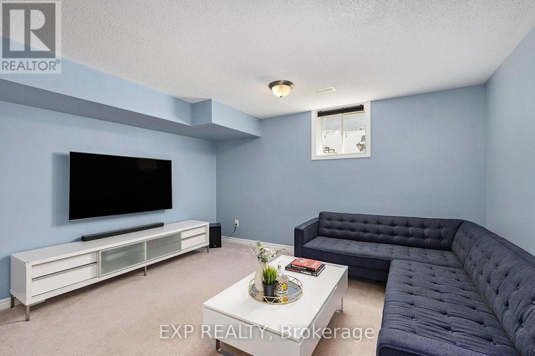 29070319/233-rivertree-street/emerald-meadowstrailwest/ottawa/ontario/K2M0J4_26