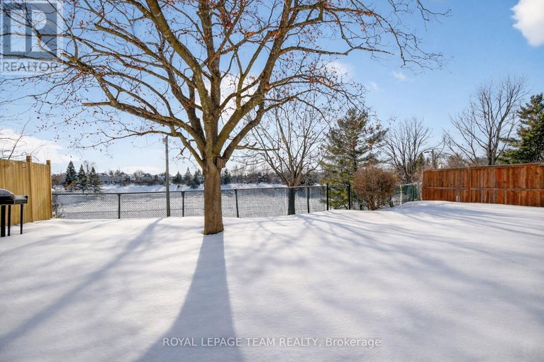 29430721/1604-proulx-drive/fallingbrookpineridge/ottawa/ontario/K4A1T5_34