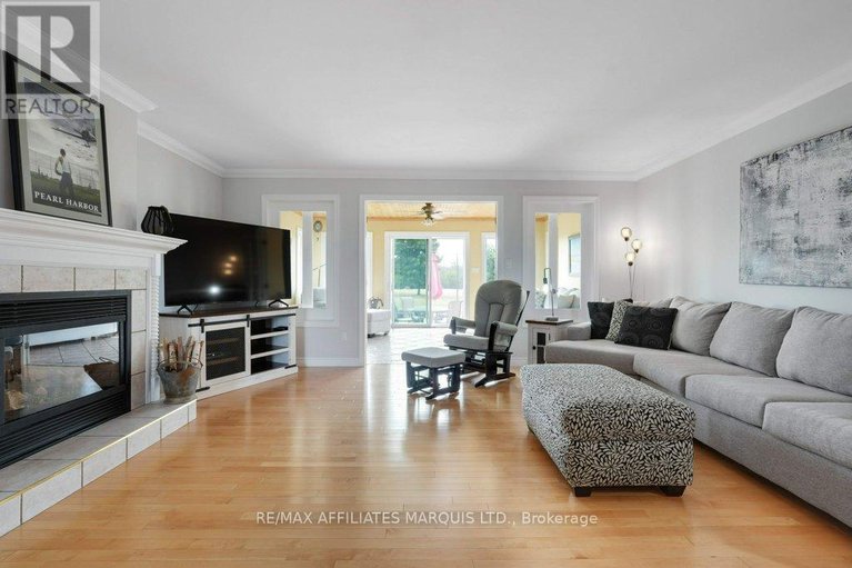 29553802/18456-tyotown-road/south-glengarry-charlottenburgh-twp/south-glengarry/ontario/K6H7S5_6