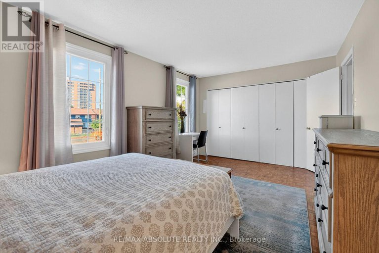 28956955/2628-baseline-road/leslie-park/ottawa/ontario/K2H7B4_33