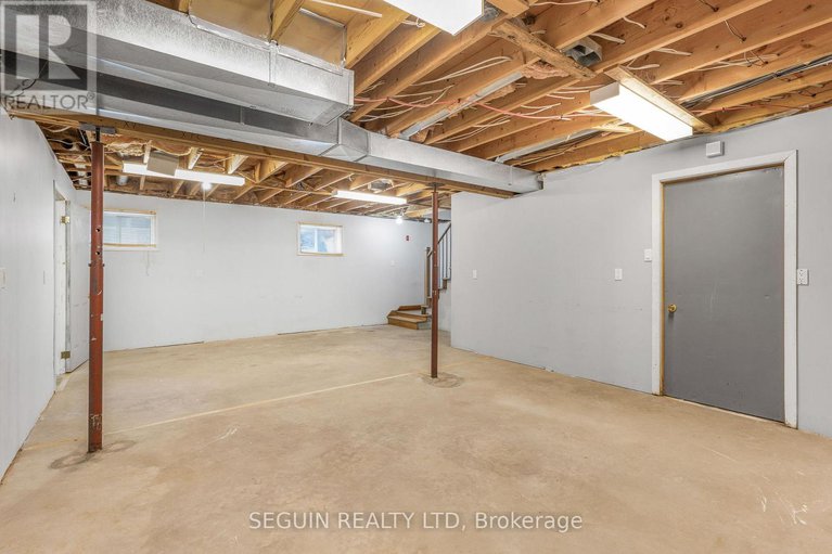 29211011/3704-pattee-road-e/east-hawkesbury-twp/hawkesbury/ontario/K6A2R2_23