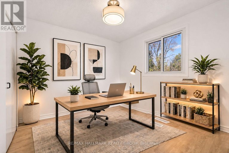 29664979/226-old-colony-road/glencairnhazeldean/ottawa/ontario/K2L1M7_29