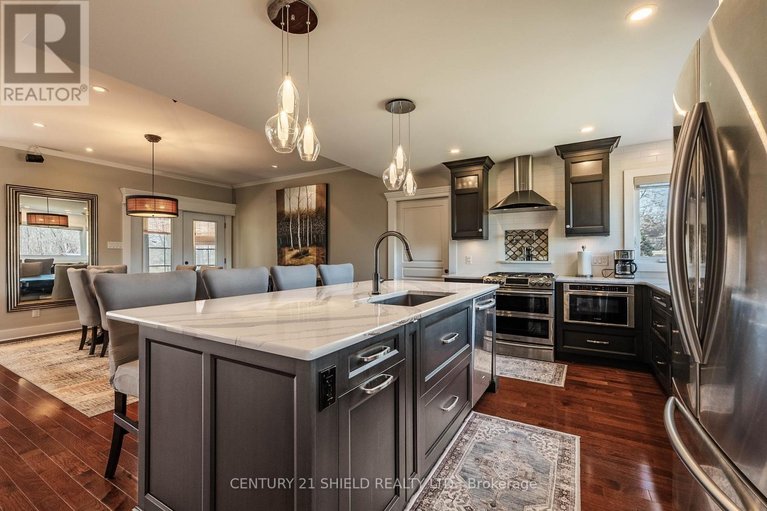 29630814/1-forest-hill-road/long-sault/south-stormont/ontario/K0C1P0_13