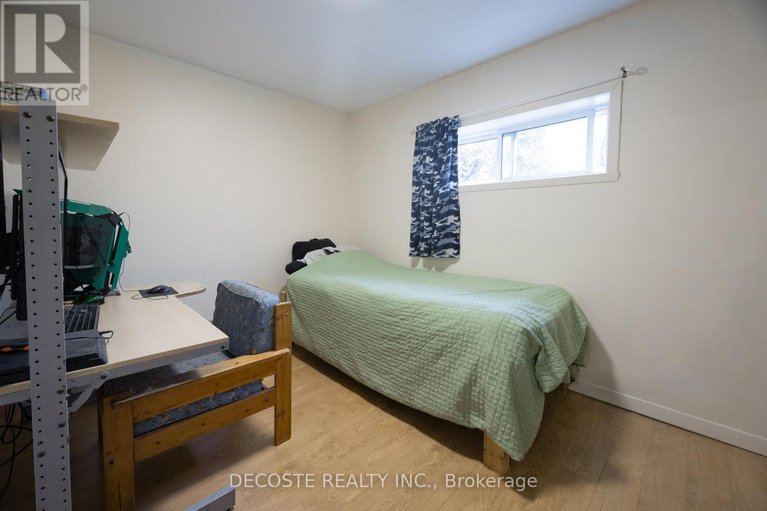 29595435/23-wood-street/lancaster/south-glengarry/ontario/K0C1N0_25