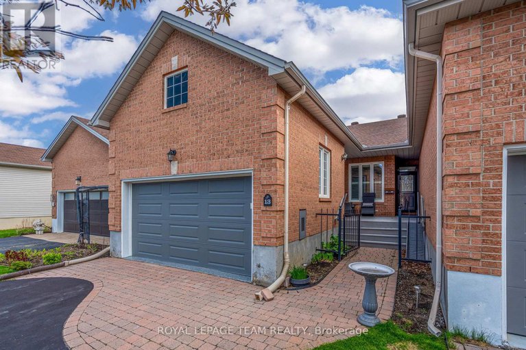 28339224/13-eileen-crescent/stittsville-central/ottawa/ontario/K2S1M3_2