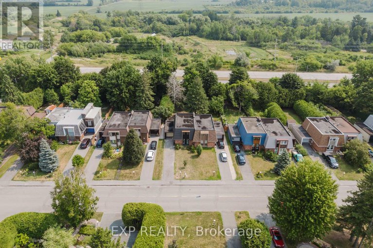28689917/91-penfield-drive/beaverbrook/ottawa/ontario/K2K1L9_2