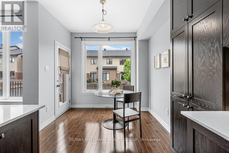 28361267/107-nutting-crescent/riverside-southgloucester-glen/ottawa/ontario/K4M0C3_18