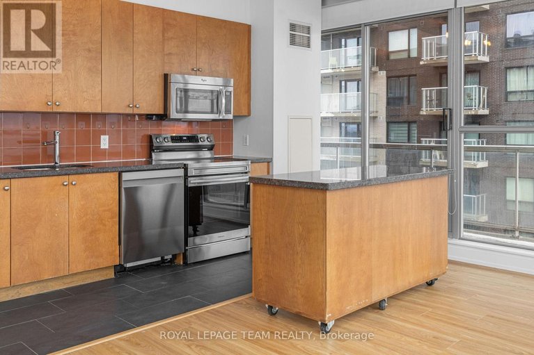 29581109/2106-179-george-street/lower-townbyward-market/ottawa/ontario/K1N1J8_23