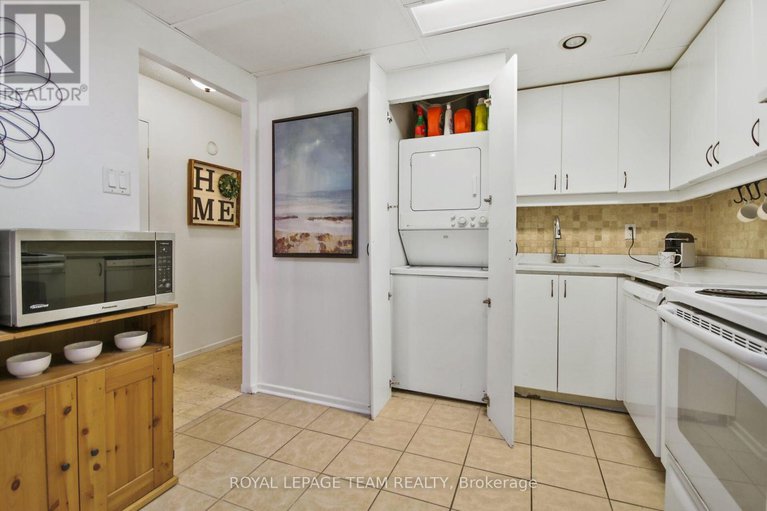 28399342/701-141-somerset-street-w/ottawa-centregolden-triangle/ottawa/ontario/K2P2H1_5