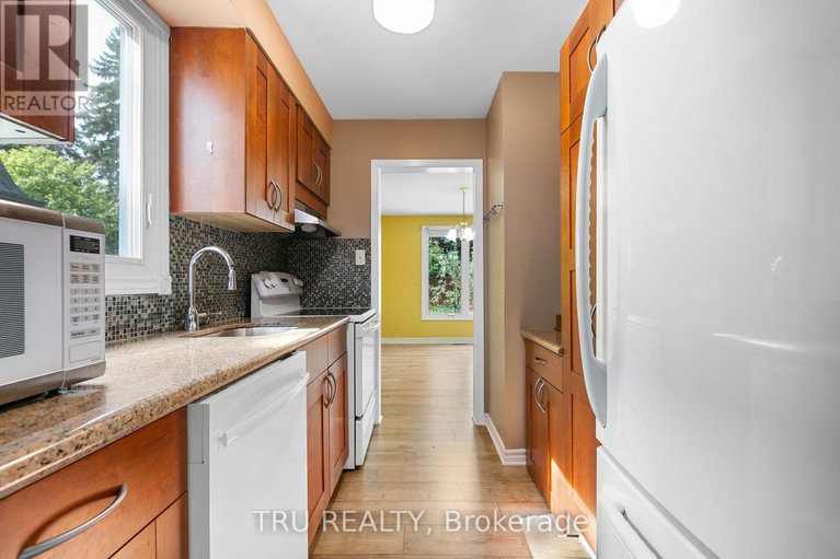 28925515/715-mooneys-bay-place/mooneys-bayriverside-park/ottawa/ontario/K1V8W4_19