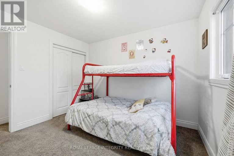 29608681/241-dion-avenue/town-of-rockland/clarence-rockland/ontario/K4K0M3_25