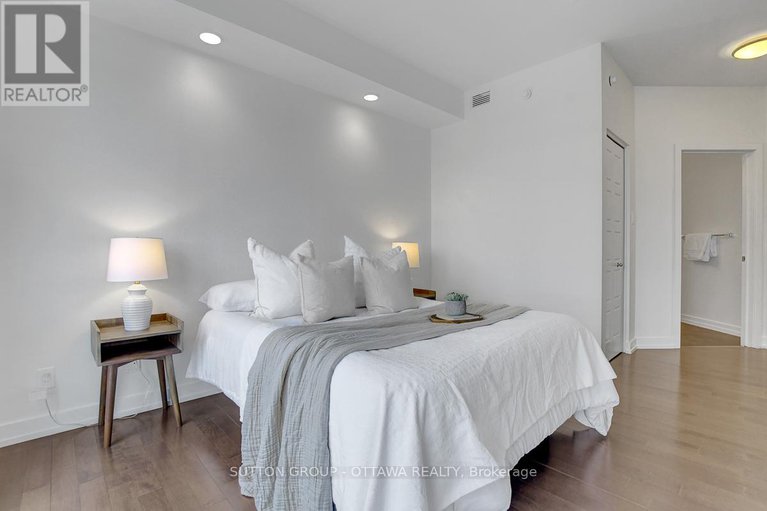 29233597/903-330-titan-private/borden-farmstewart-farmcarleton-heightsparkwood-hills/ottawa/ontario/K2G1G3_23