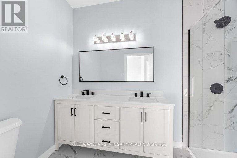 28308587/a-875-contour-street/mer-bleuebradley-estatesanderson-park/ottawa/ontario/K1W0G6_17