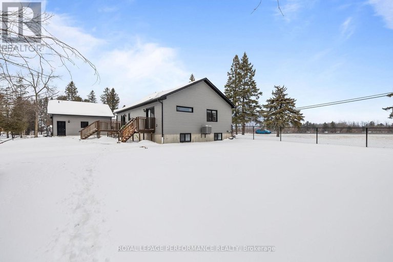 29228643/57-main-street/finch/north-stormont/ontario/K0C1K0_42