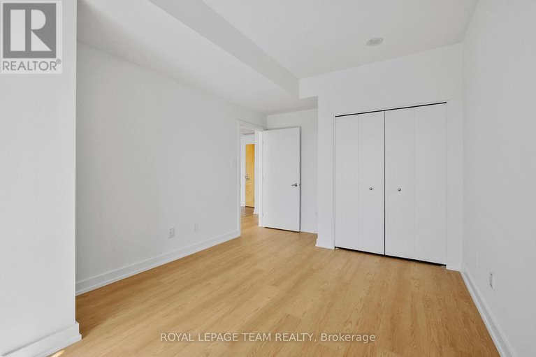 28828873/2408-179-metcalfe-street/ottawa-centre/ottawa/ontario/K2P1P7_34