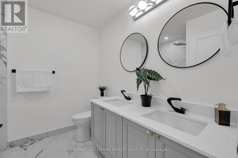 28594235/213-booth-street/west-centre-town/ottawa/ontario/K1R7V4_37