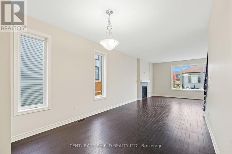 29043267/784-namur-street/embrun/russell/ontario/K0A1W0_12