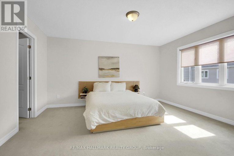 29541635/225-rivertree-street/emerald-meadowstrailwest/ottawa/ontario/K2M0J4_12